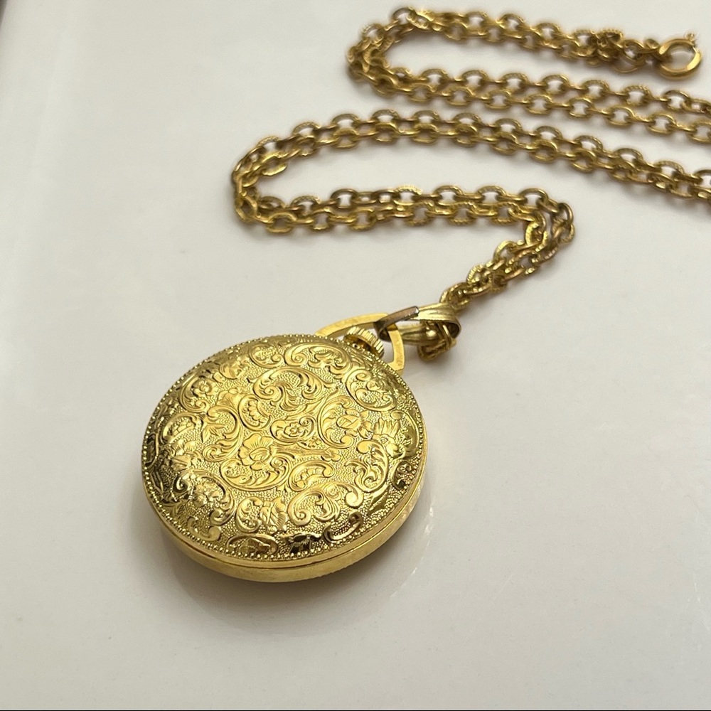Lucerne Gold Pocket Watch Necklace - Picture 5 of 5